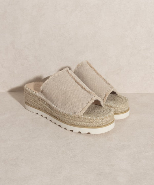 Oasis Society Linen Espadrilles